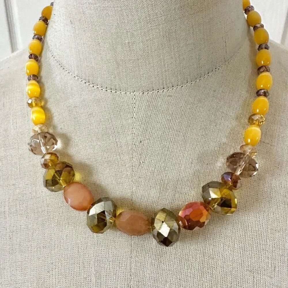 Vintage Cat’s Eye & Faceted Glass Bead Necklace